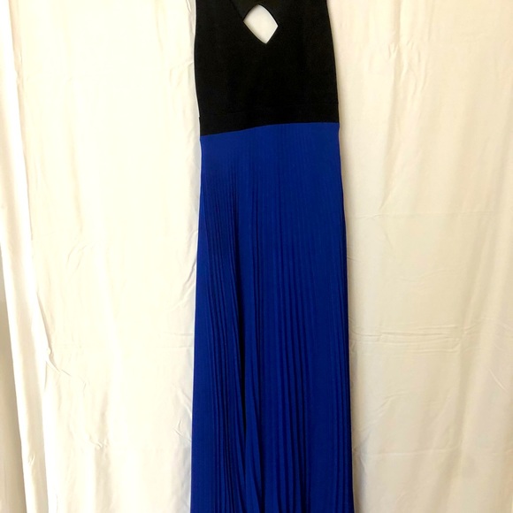 Laundry by Shellli Sargali Los angels pleated chiffon gown : maxi dress blue - Picture 6 of 11